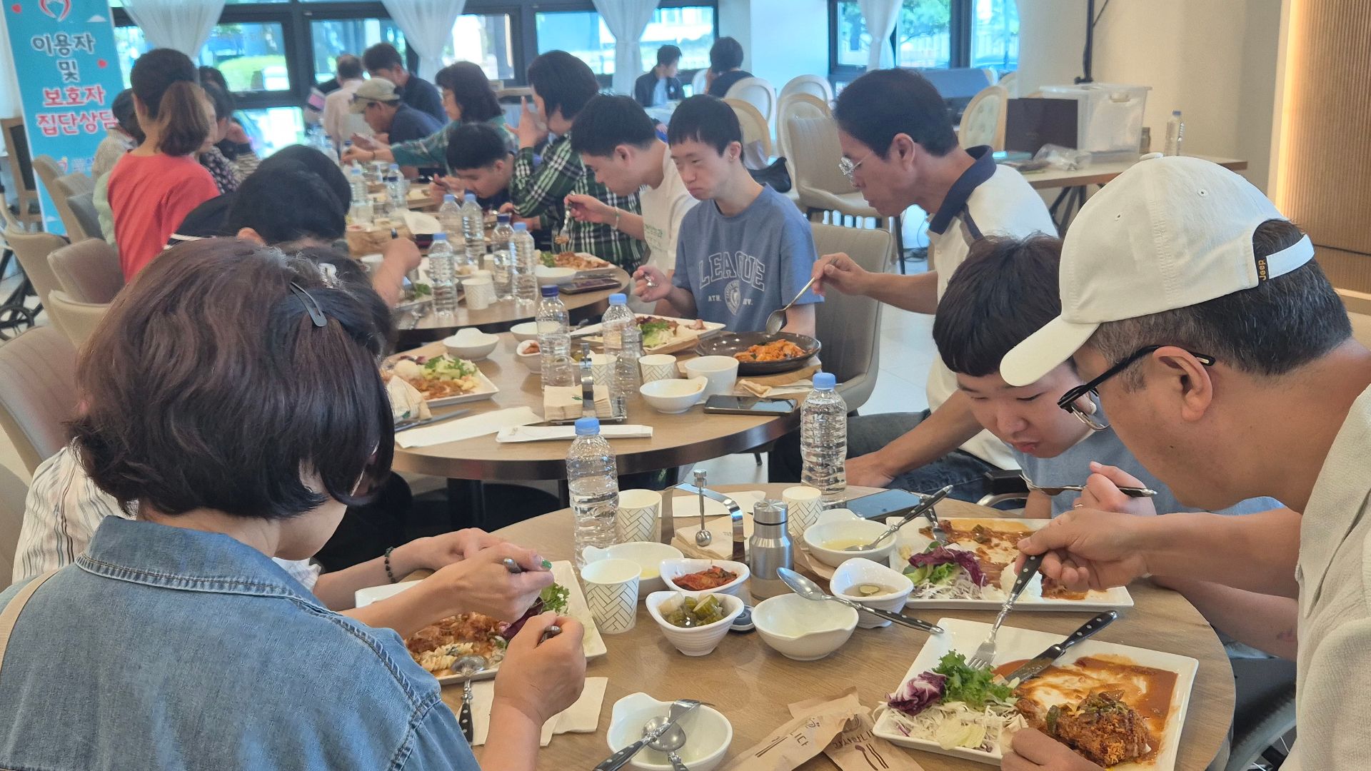 이용자 집단상담 “인연 만들기”프로그램 운영