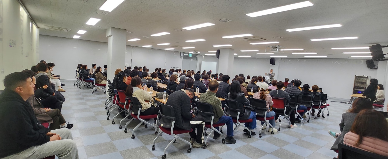 활동지원사 법정 의무교육 및 직무교육을 진행하였습니다.